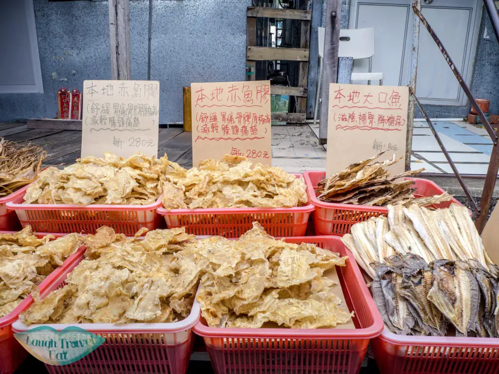 dried-seafood-goods-tai-O-lantau-hong-kong-laugh-travel-eat