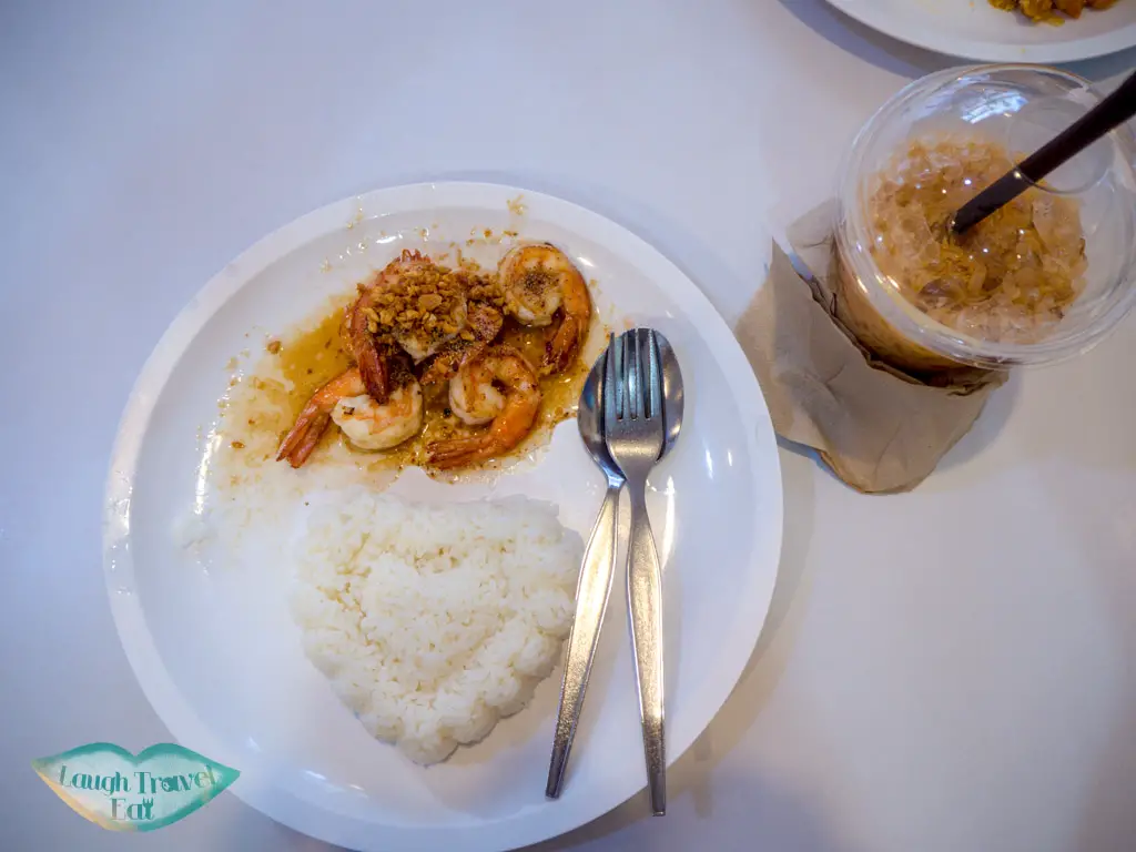 food-Krua-Apsorn-restaurant-bangkok-thailand-laugh-travel-eat