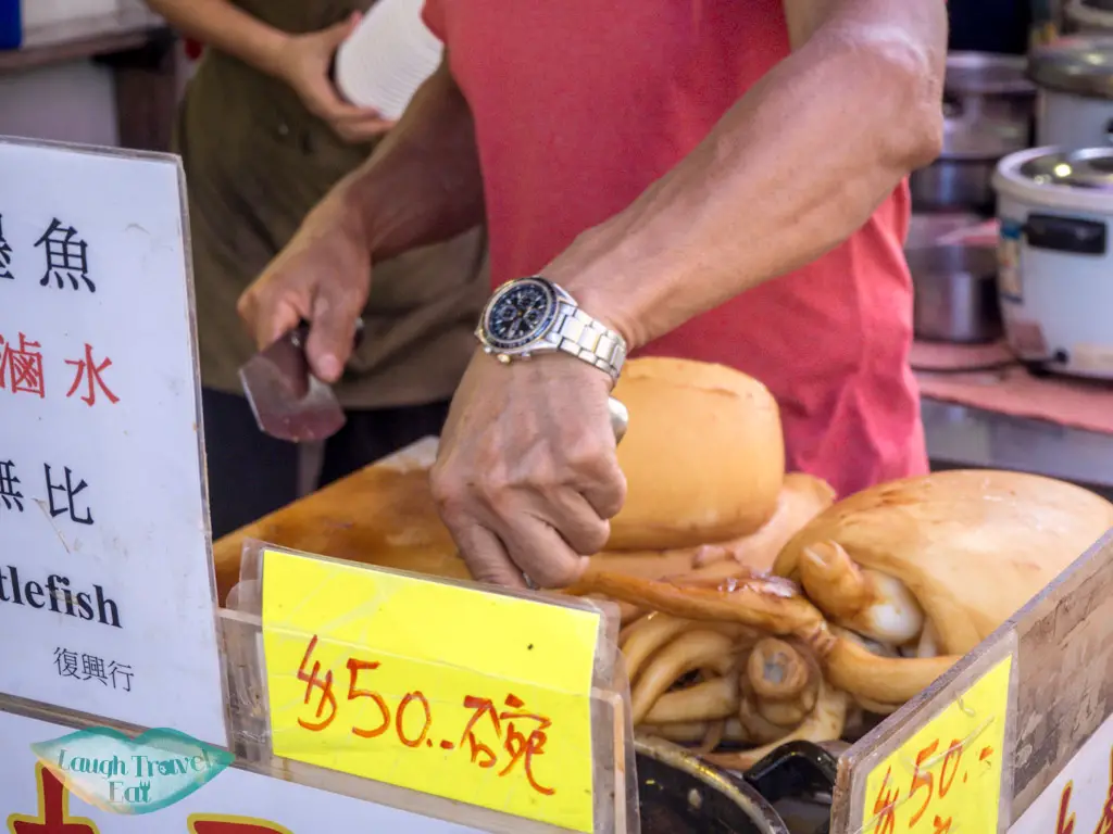 ginat-squid-tai-O-lantau-hong-kong-laugh-travel-eat