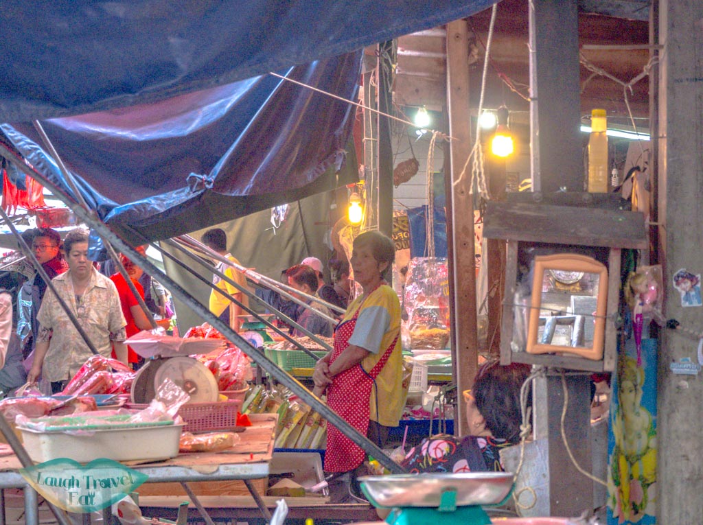 mekong-railway-market-bangkok-thailand-laugh-travel-eat