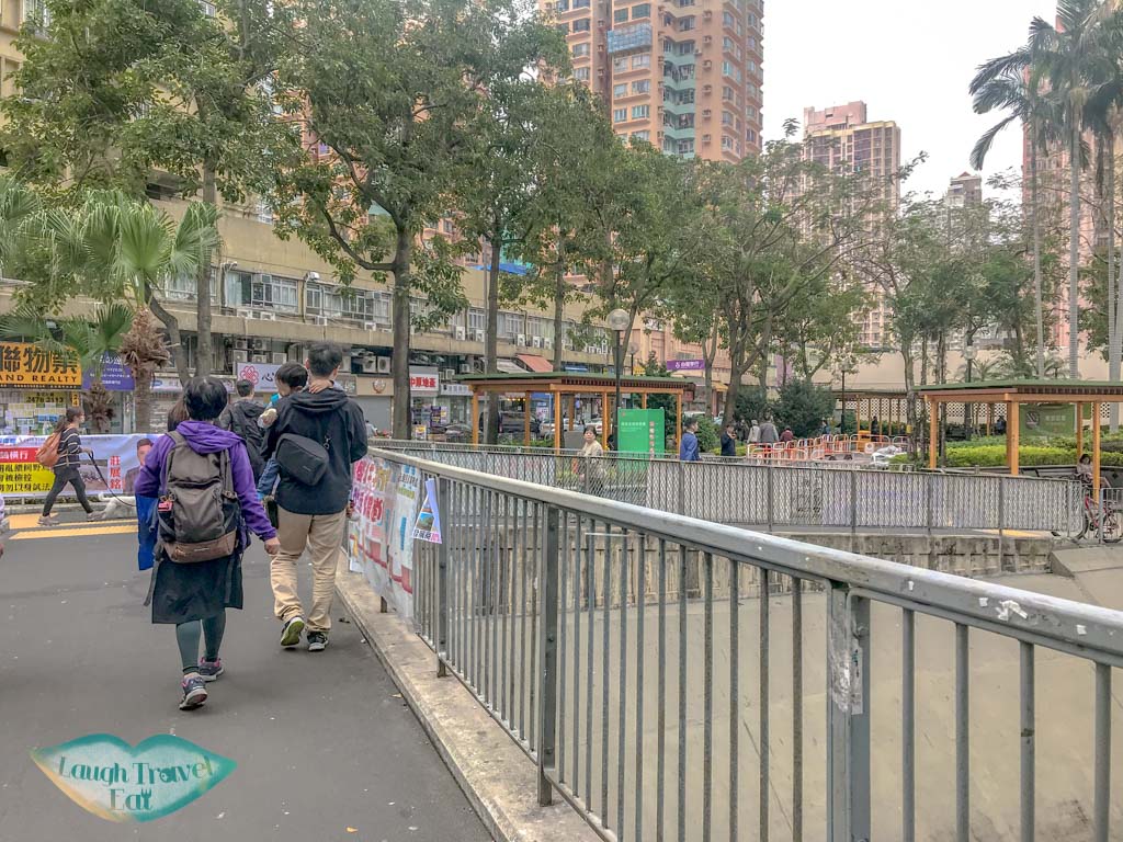 to-the-minibus-station-for-kai-kung-leng-yuen-long-hong-kong-laugh-travel-eat-2