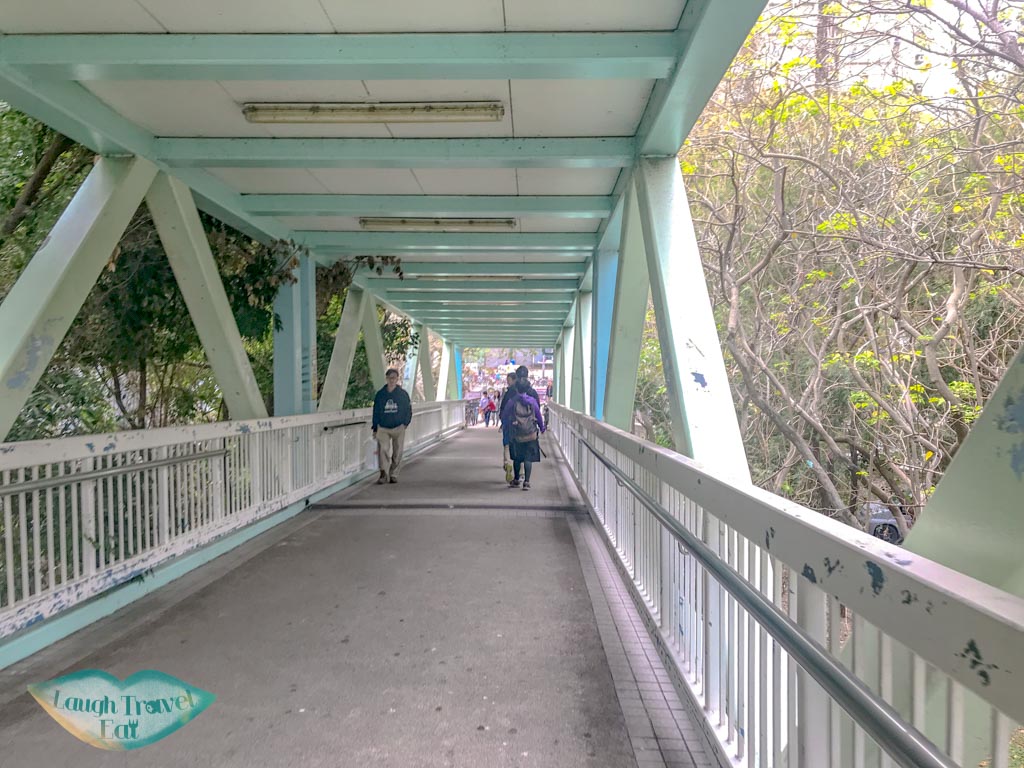 to-the-minibus-station-for-kai-kung-leng-yuen-long-hong-kong-laugh-travel-eat