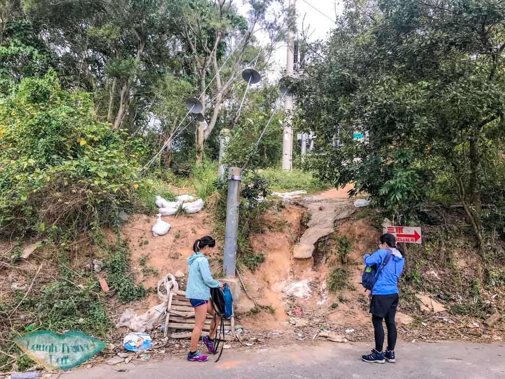 trail-start-kai-kung-leng-yuen-long-hong-kong-laugh-travel-eat