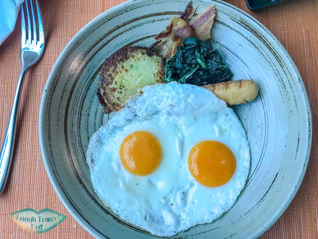 zazz-big-breakfast-zazz-urban-bangkok-thailand-laugh-travel-eat
