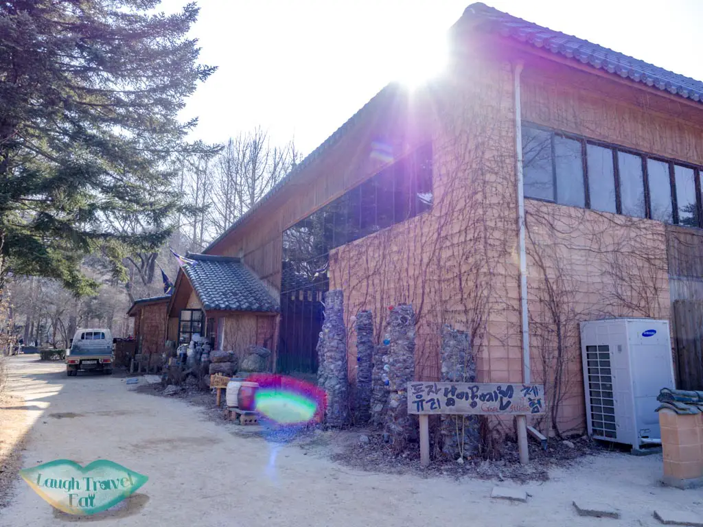 handcraft-center-nami-island-gangwon-south-korea-laugh-travel-eat