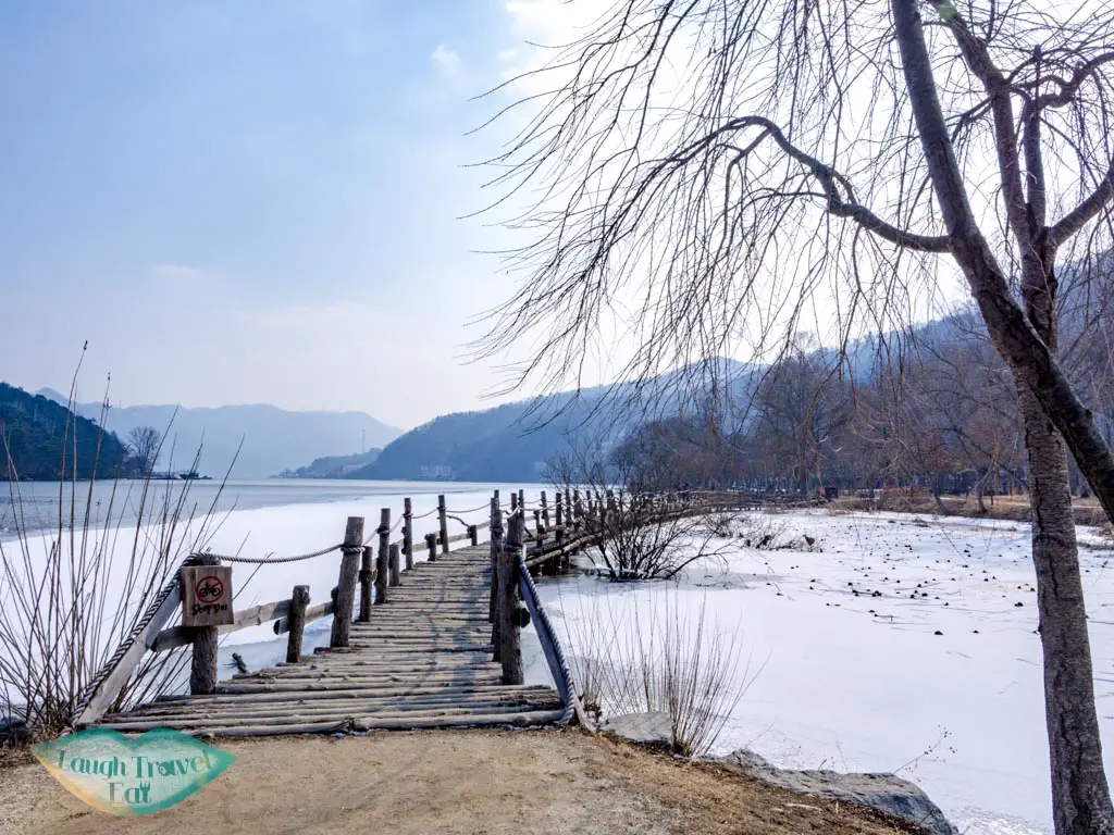 heart-bridge-nami-island-gangwon-south-korea-laugh-travel-eat
