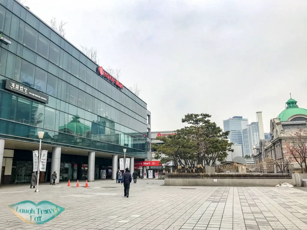 lotte-mart-seoul-station-seoul-south-korea-laugh-travel-eat