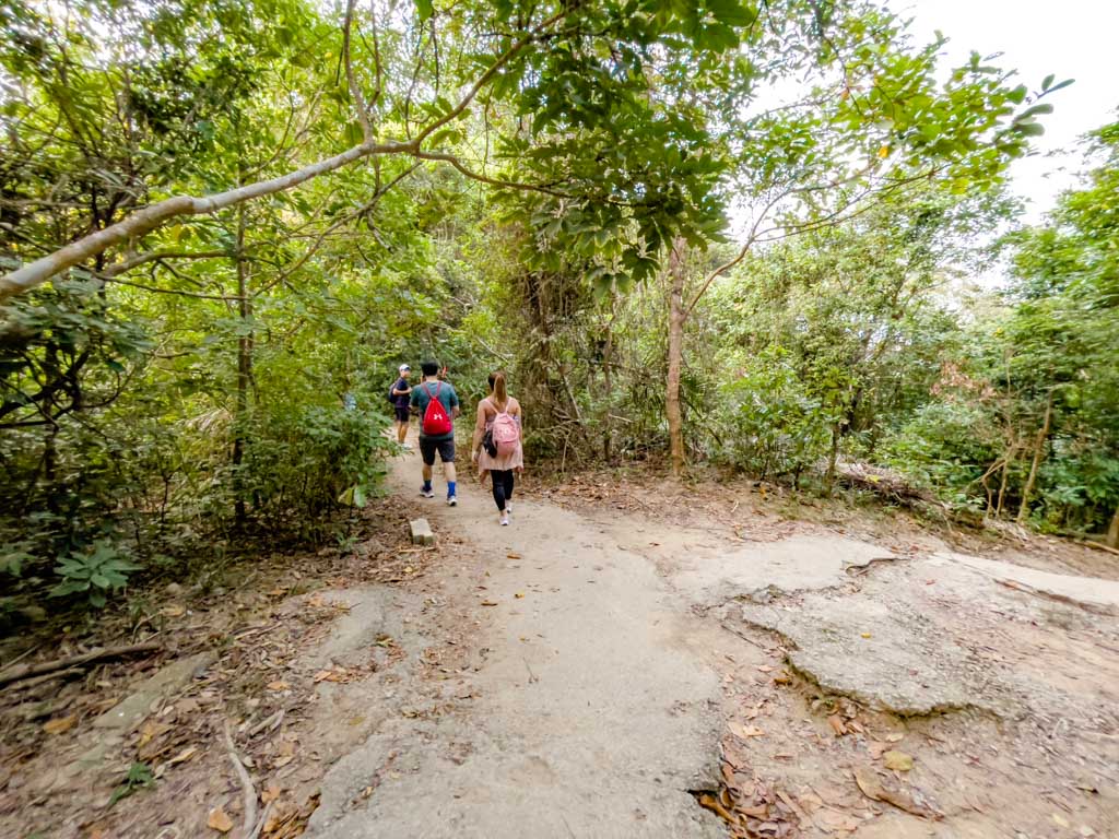 sir cecil's ride to hung heung lo fung hong kong - laugh travel eat-4