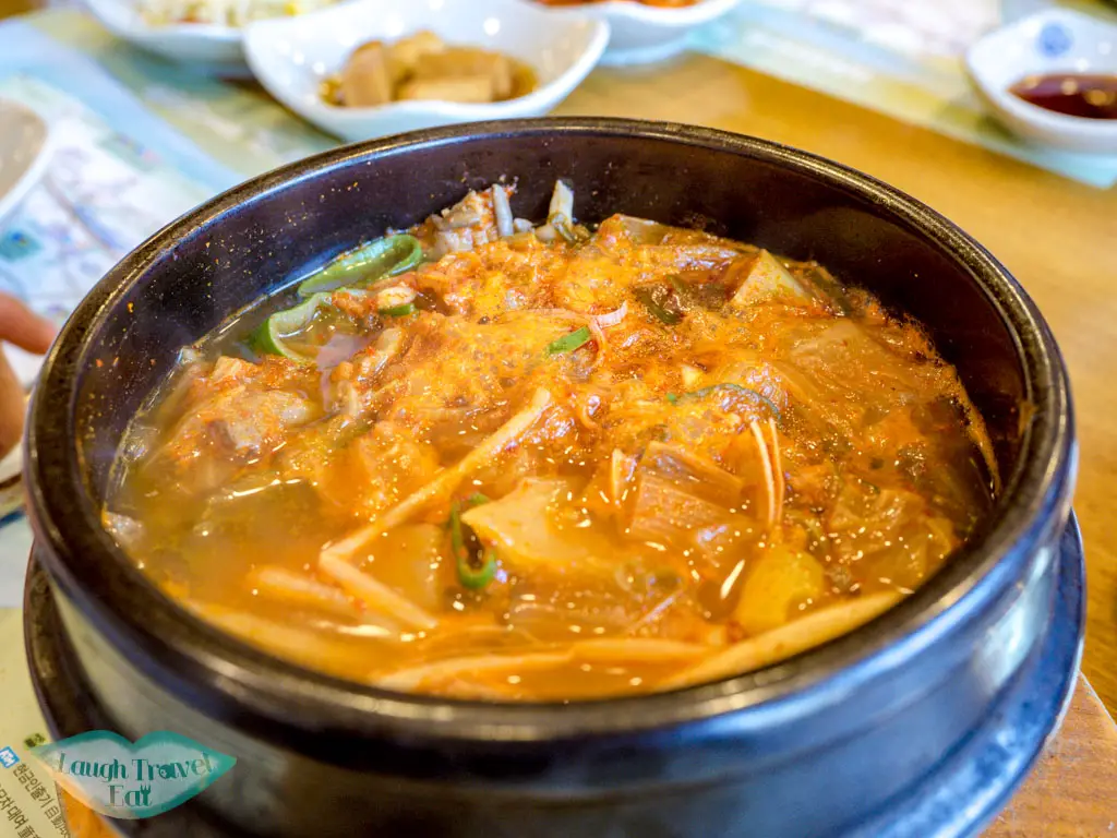 sodubo-nammon-restaurant-nami-island-gangwon-south-korea-laugh-travel-eat