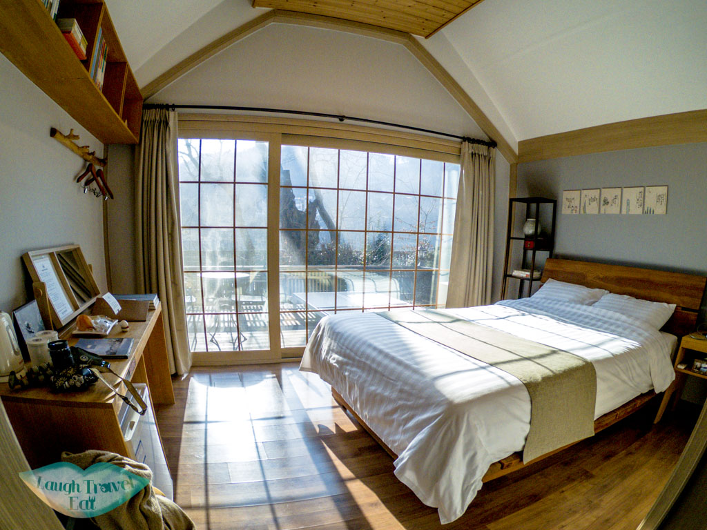 two-two-villa-nami-island-gangwon-south-korea-laugh-travel-eat