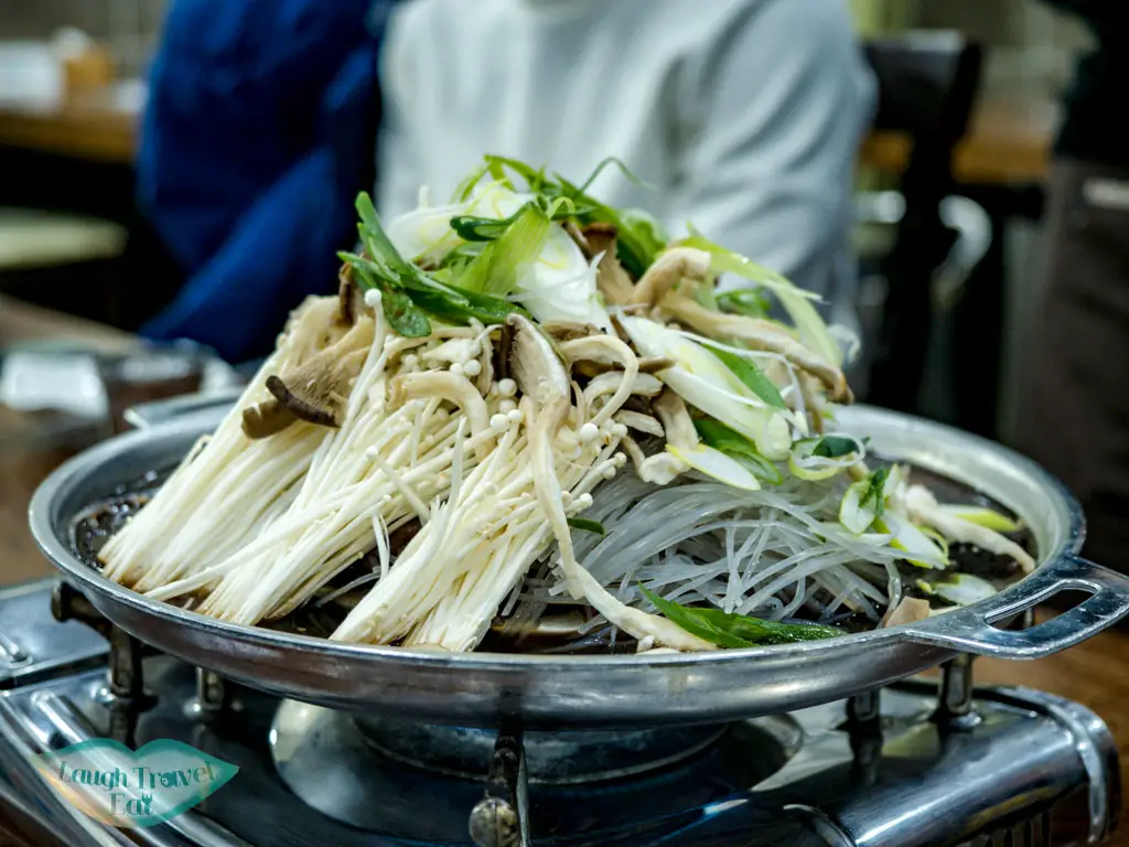 대관령-bulgogi-place-pyeongchang-gangwon-south-korea-laugh-travel-eat