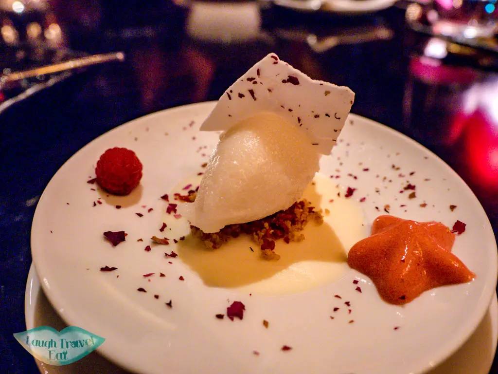 food-at-palais-de-chine-lescape-hotel-seoul-myeongdong-south-korea-laugh-travel-eat-6