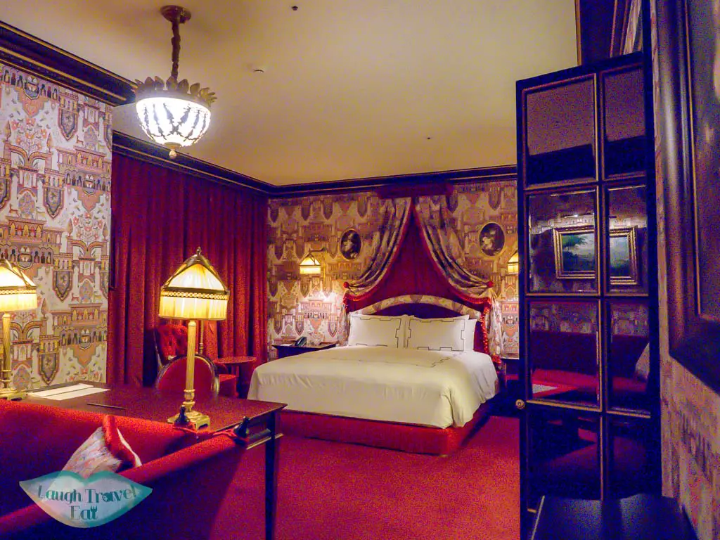 lescape-hotel-suite-room-seoul-myeongdong-south-korea-laugh-travel-eat