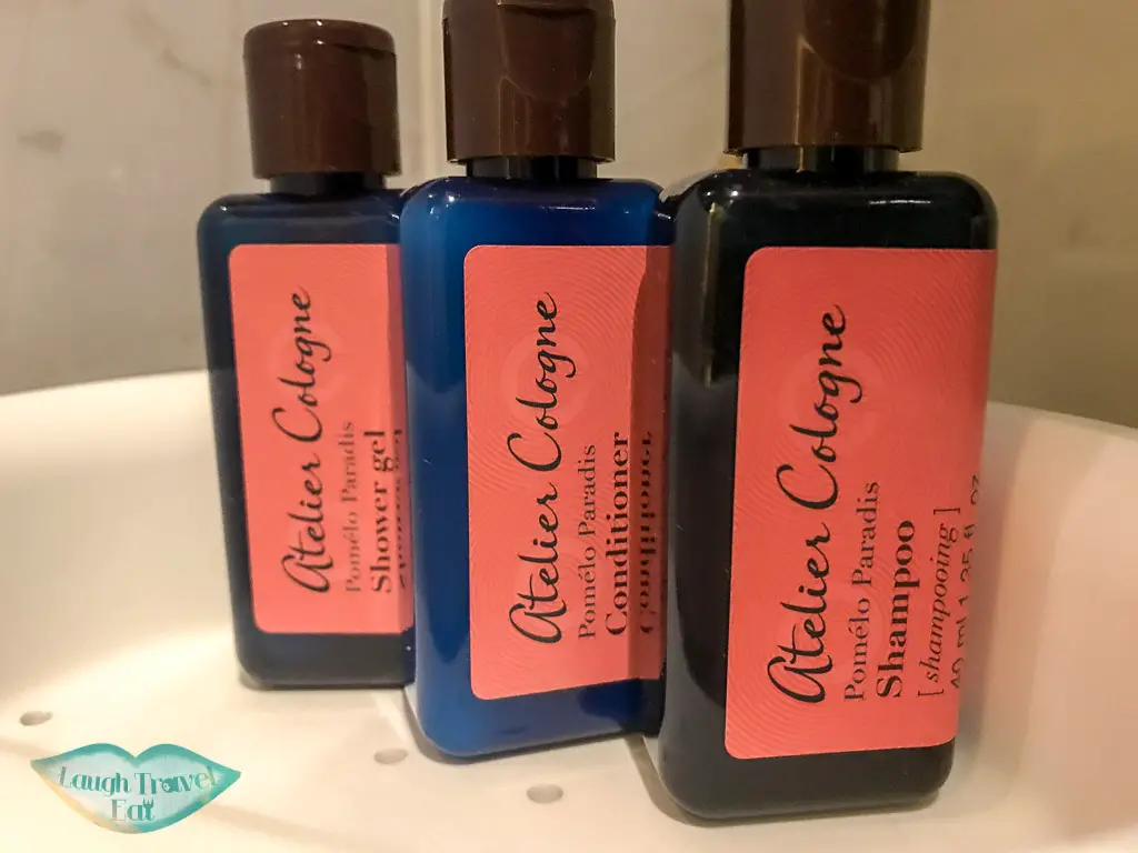toiletries-lescape-hotel-myeongdong-seoul-south-korea-laugh-travel-eat