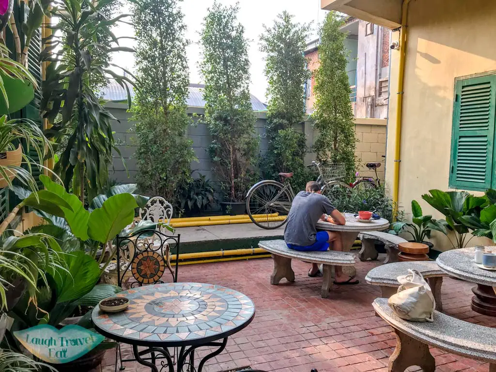 1920-hostel-courtyard-vientiane-laos-laugh-travel-eat