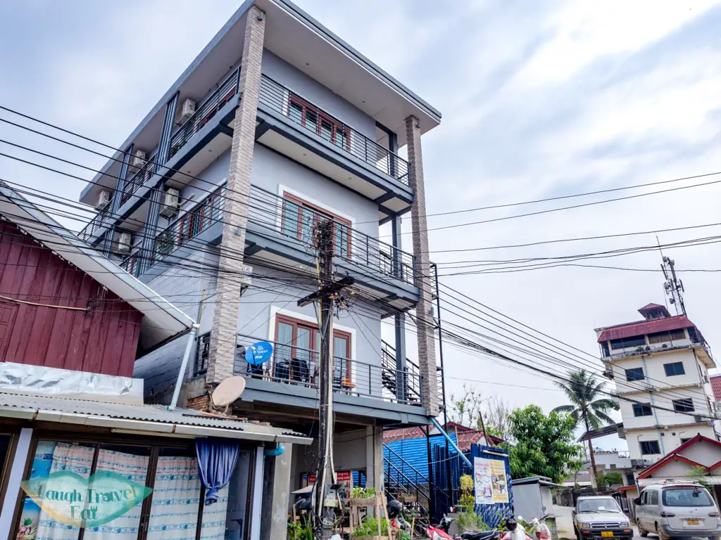 faraway-suites-vang-vieng-laos-laugh-travel-eat