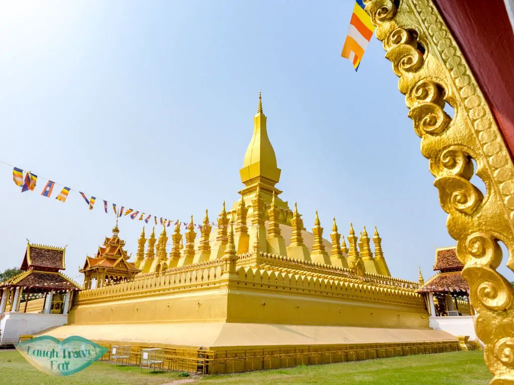 inside-pha-that-luang-vientiane-laos-laugh-travel-eat
