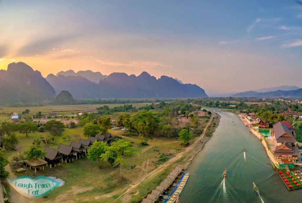 nam-song-river-vang-vieng-laos-laugh-travel-eat