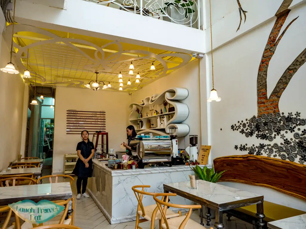 once-upon-a-time-cafe-vientiane-laos-laugh-travel-eat