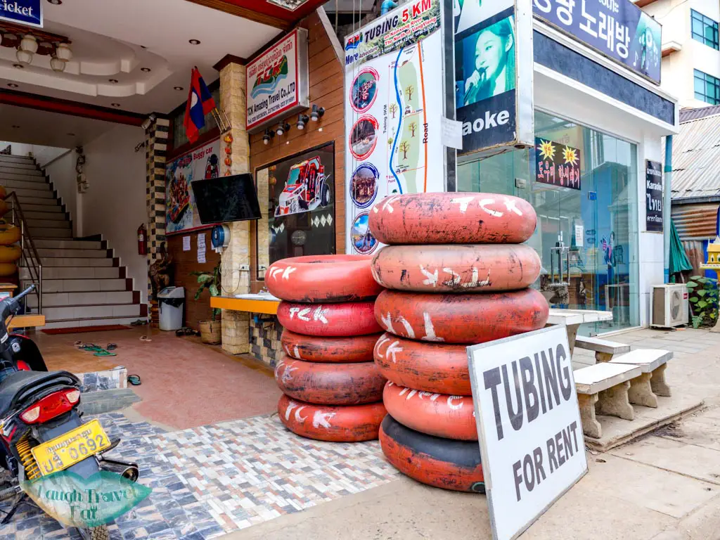 tubing-shop-vang-vieng-laos-laugh-travel-eat