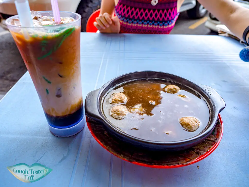 food-at-Sin-Kee-Bah-Kut-Teh-kota-kinabalu-sabah-malaysia-laugh-travel-eat