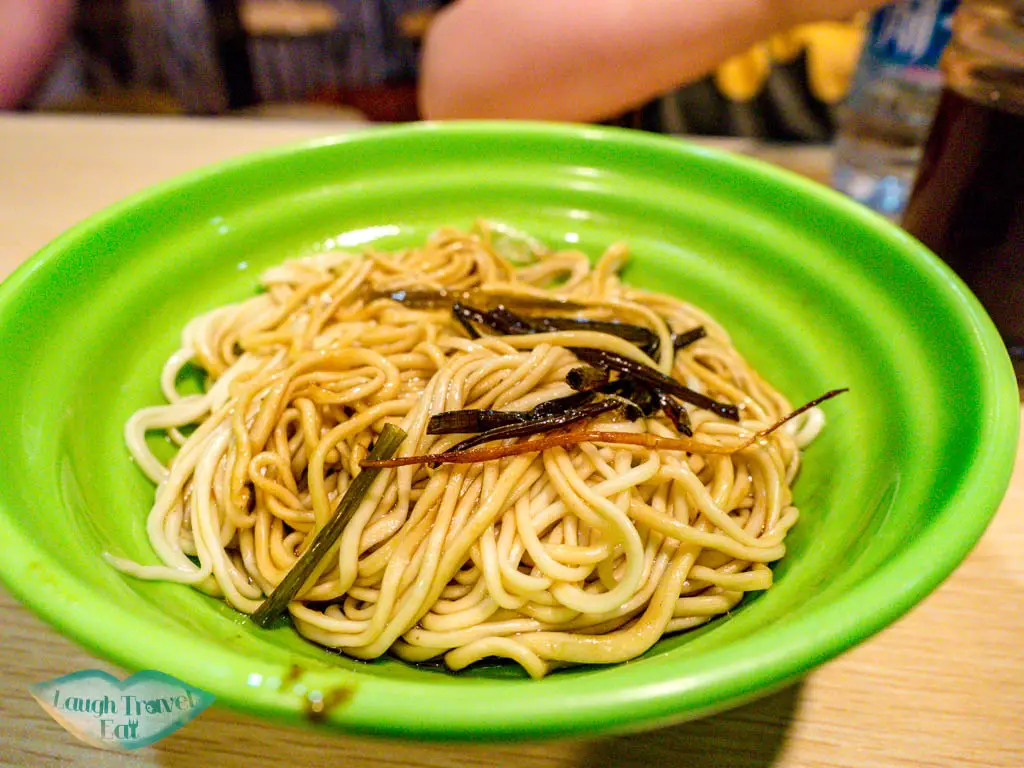 handpull noodles scallion oil untour shanghai china
