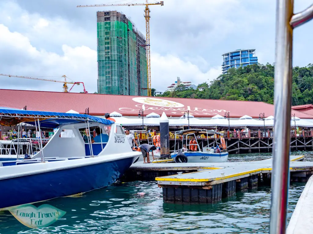 jesselton-point-pier-kota-kinabalu-sabah-malaysia-laugh-travel-eat