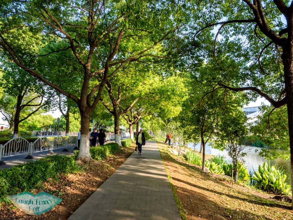 walking back to zhujiajiao metro shanghai china