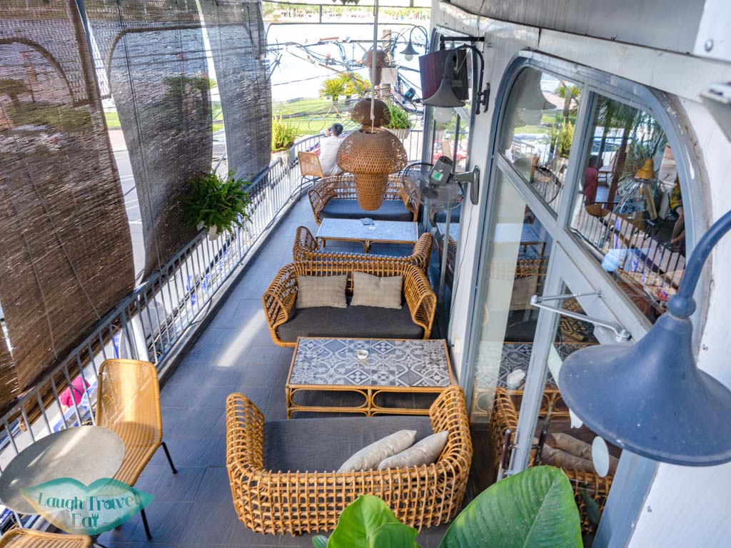 aroi dessert cafe danang vietnam - laugh travel eat