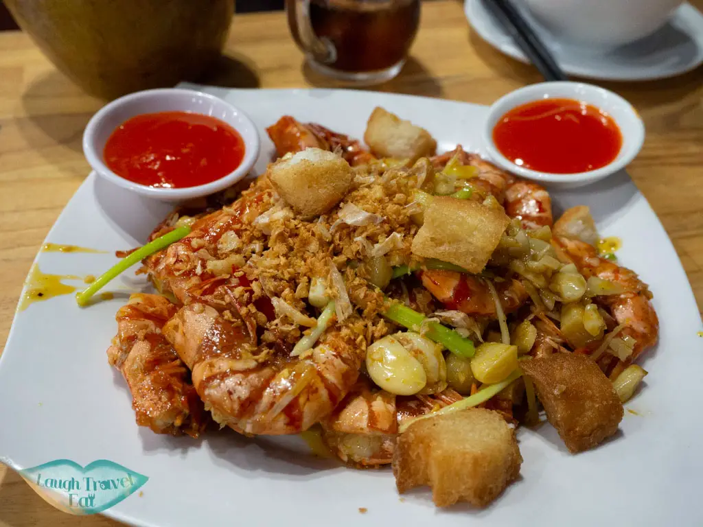 cua bien seafood restaurant danang vietnam - laugh travel eat-3