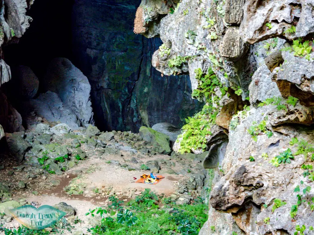 inside elephant cave phong nha vietnam - laugh travel eat