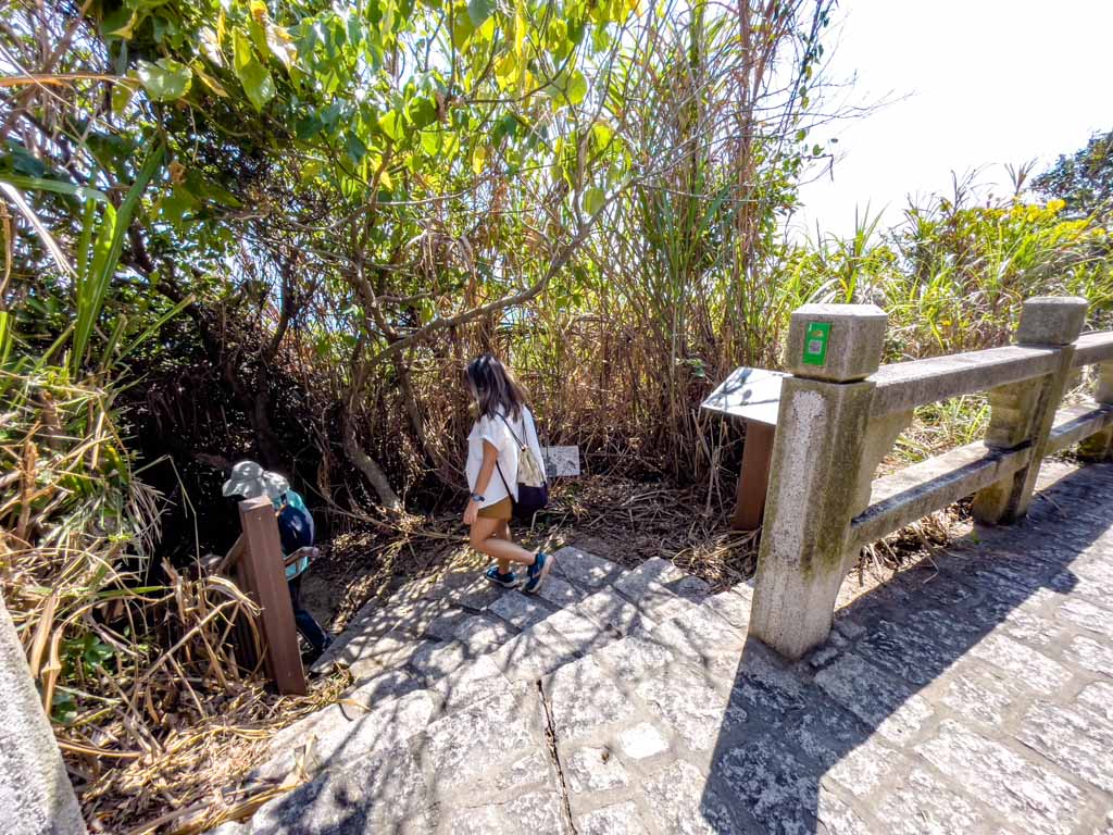 down to vase rock mini great wall cheung chau hong kong - laugh travel eat