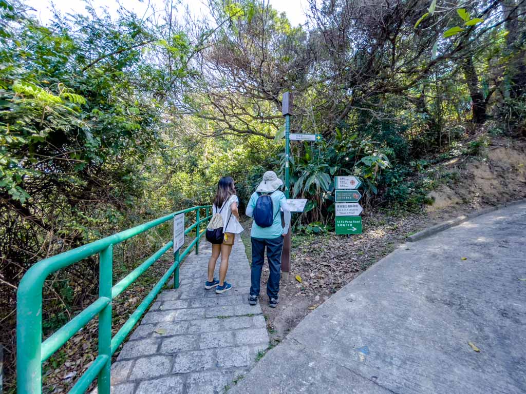 kwun yum wan to mini great wall cheung chau hong kong - laugh travel eat