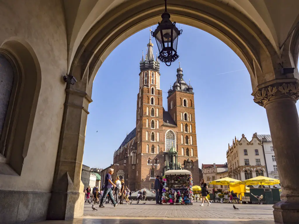 st mary's bascilica krakow poland - laugh travel eat