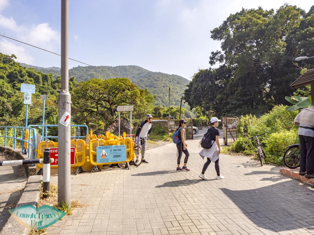 end of mui tsz lam road Nui Po Shan Shatin Hong Kong - laugh travel eat