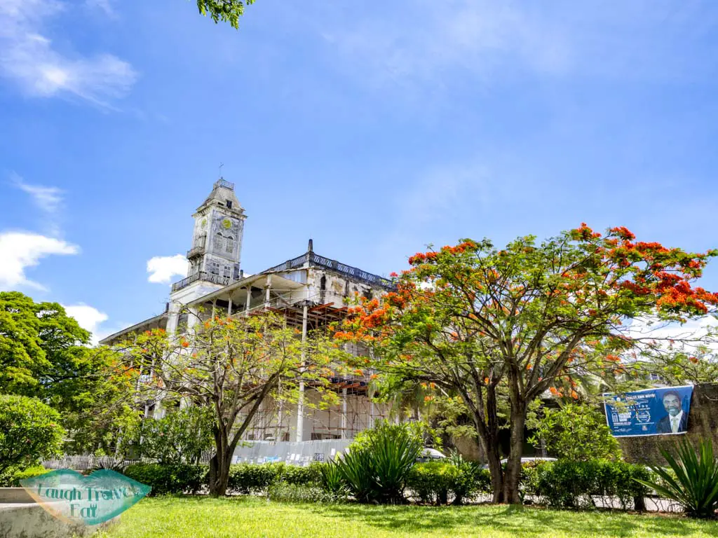 house of wonders stone town zanzibar - laugh travel eat