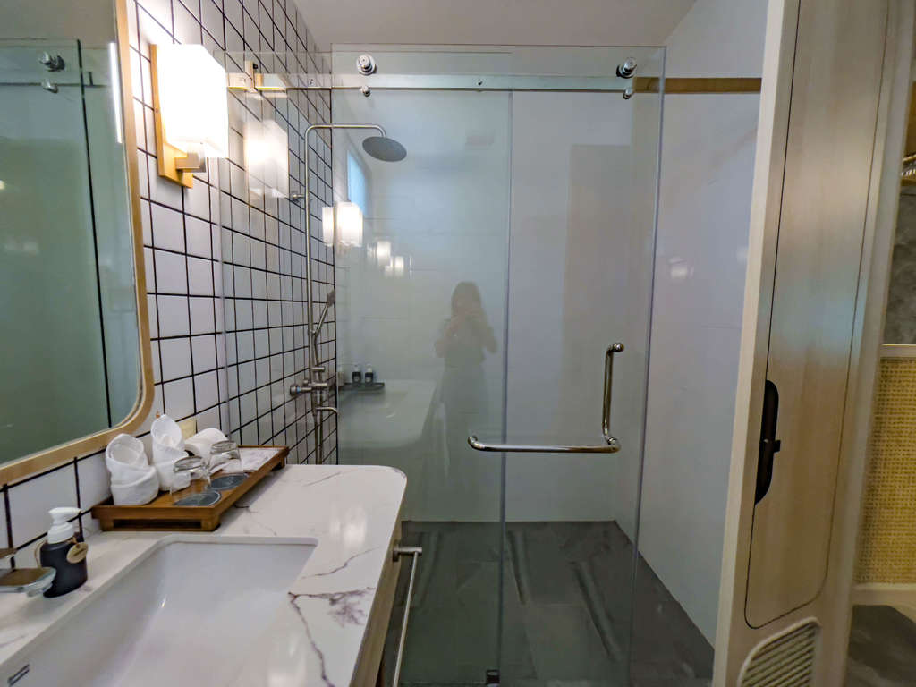 bathroom pavilions anana ecological resort ao nang krabi thailand - laugh travel eat (1)