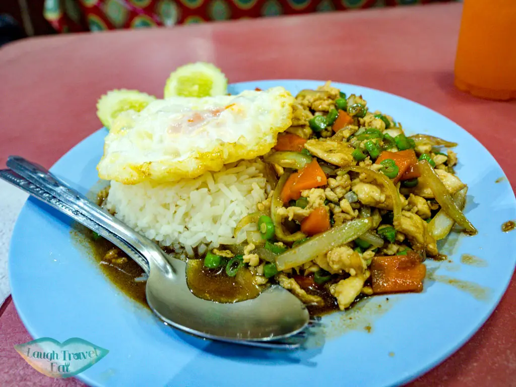 food at Pa-Noi Thai Food tonsai koh phi phi thailand - laugh travel eat
