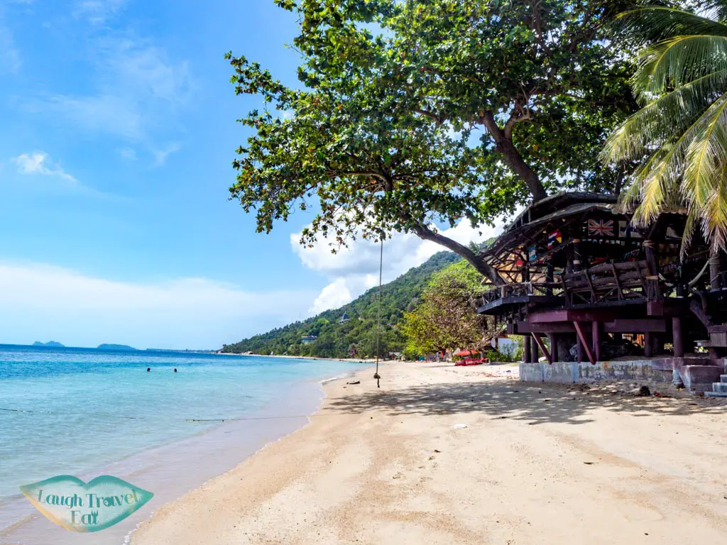 lunch spot near Rin beach koh phangan thailand - laugh travel eat-2