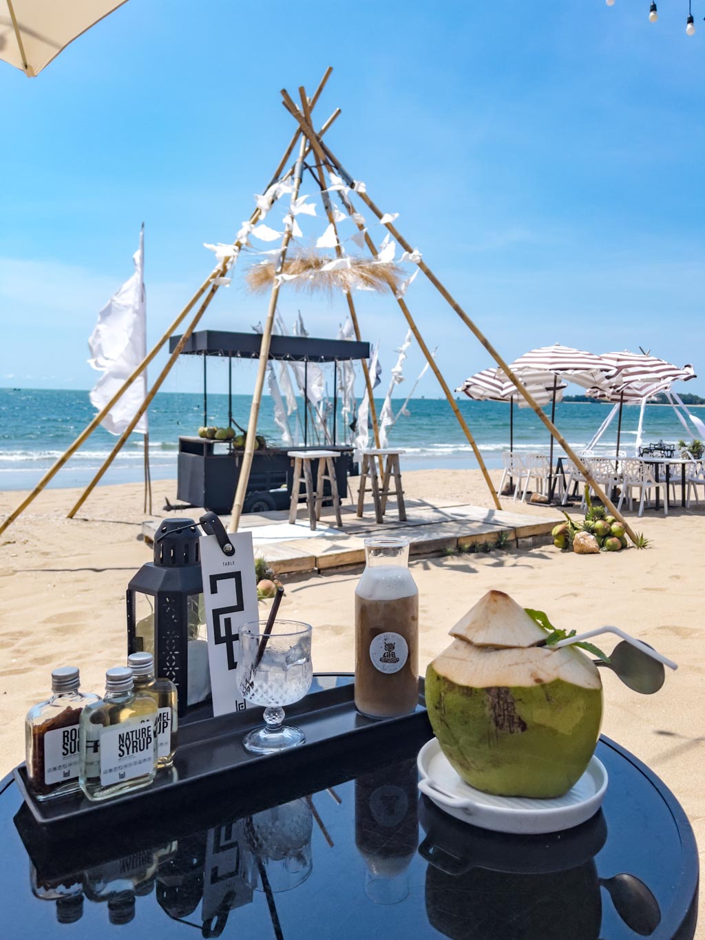 1d+ day artist cafe hua hin thailand - laugh travel eat-2