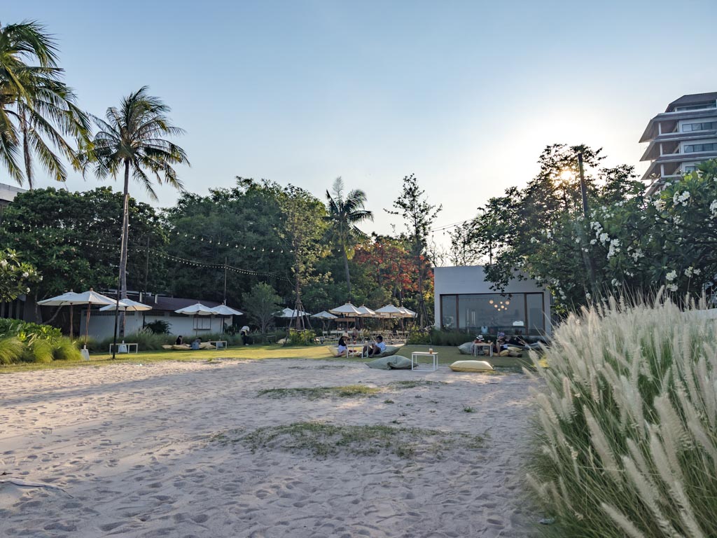 bOnnie on the beach khao wang Phra Nakhon Khiri Royal Palace phetchaburi hua hin thailand - laugh travel eat