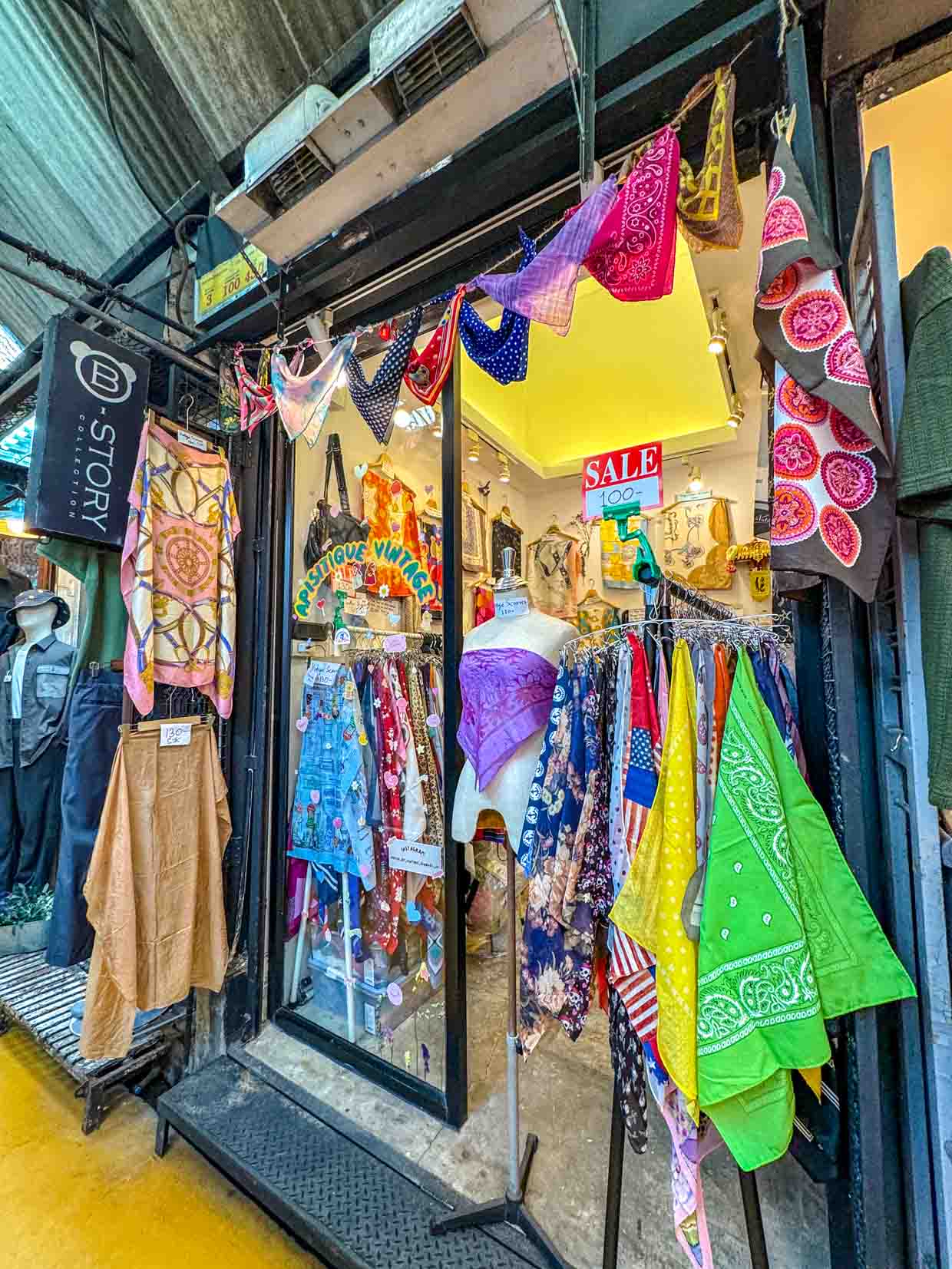 vintage scarf shop section 3 chatuchak market bangkok thailand - laugh travel eat