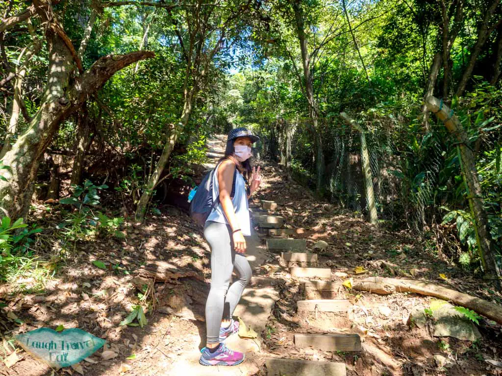 stanely fort to Che Pau Teng rhino rock trail start hong kong - laugh travel eat