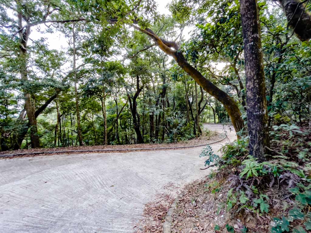 needle hill to grass hill concrete stretch hong kong - laugh travel eat