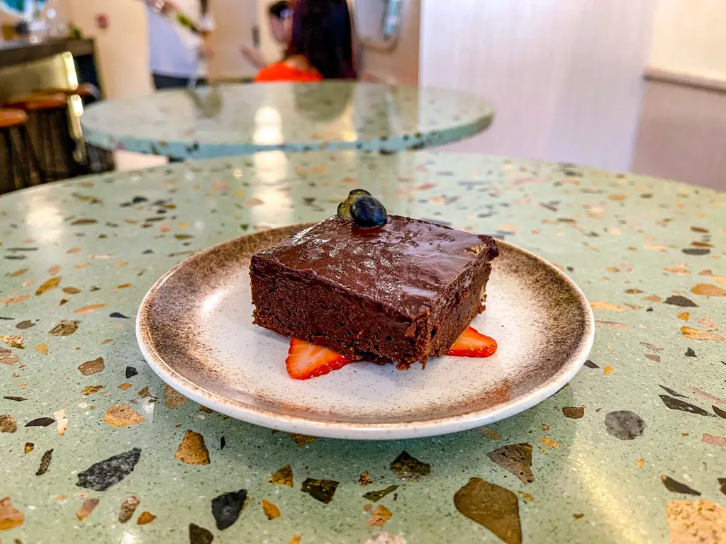 gluten free brownie alive eatery sham shui po cafe sham shui po food hong kong - Laugh Travel Eat