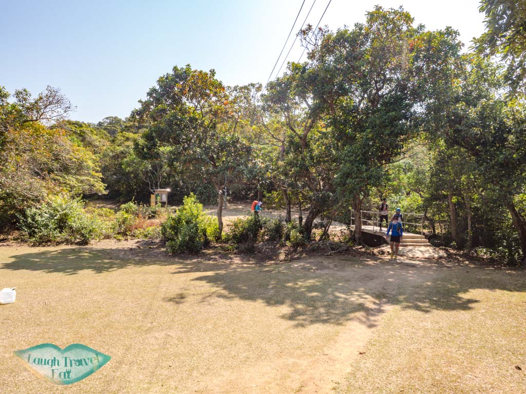 to crossroad cheung sheung sai kung hong kong - laugh travel eat