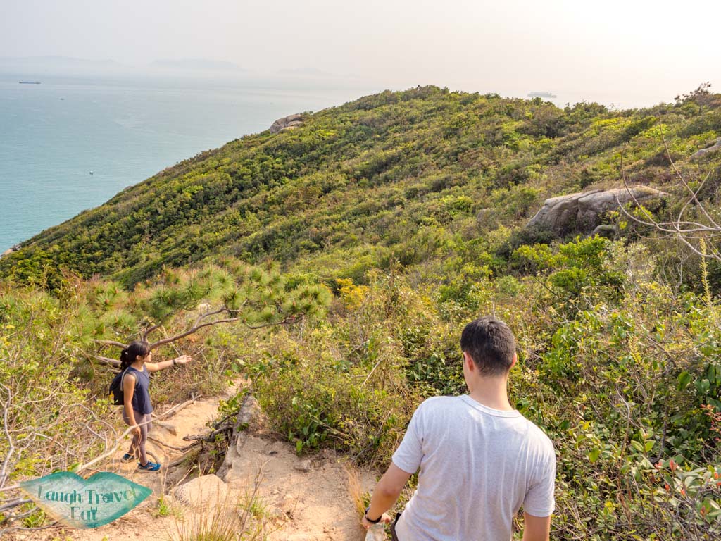 other-big-rock-to-chung-hom-kok-hong-kong-laugh-travel-eat