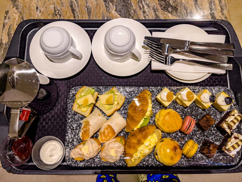 afternoon tea twin continental room gateway hotel tsim sha tsui hong kong - laugh travel eat