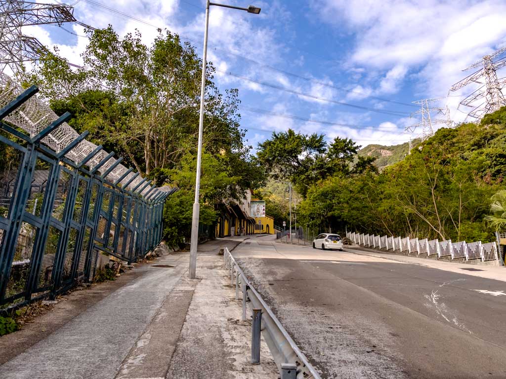 shatin-pass-trail-start-for-lion-rock-hike-hong-kong-laugh-travel-eat-9