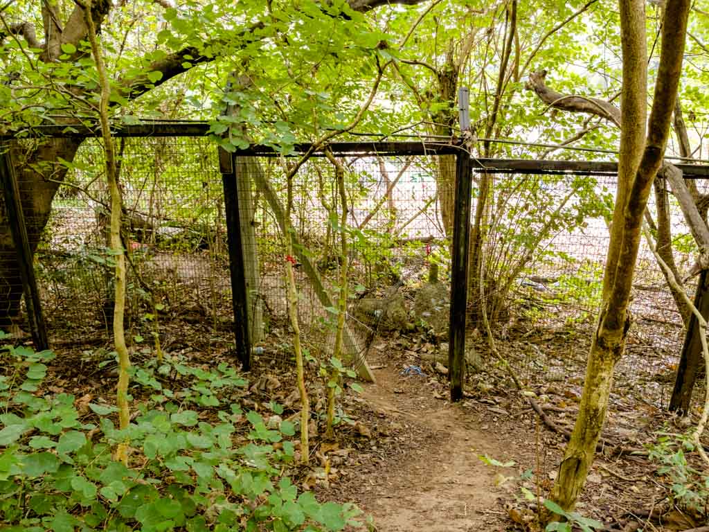 public bathroom to indian temple po kak tsai road hong kong - laugh travel eat